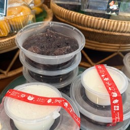 D.ข้าวเหนียวดำเปียกลำไย