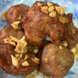 หมูก้อนกระเทียมพริกไทย,(5ชิ้น)