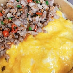 ข้าวไข่ข้น by โดนัท 🥚🍽️🥚