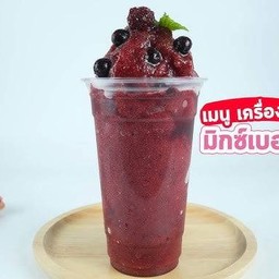 มัลเบอรี่&บลูเบอรี่สมูทตี้+โยเกริต Mulberry& blueberries Smoothie yoghurt