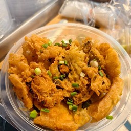 ผัดไทย หอยทอด อัมพวา