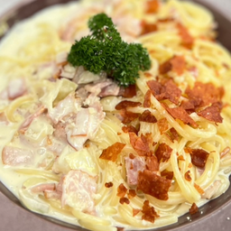 สปาเก็ตตี้คาโบนาล่า