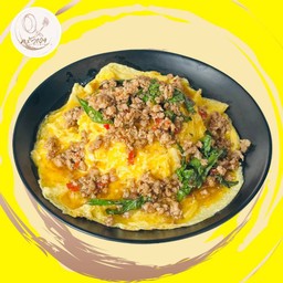 ข้าวไข่ข้นกะเพราหมูสับ
