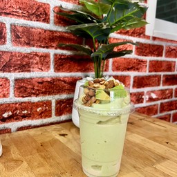 อโวคาโดนมสดปั่น