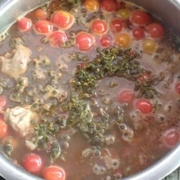 แกงสะแลใส่กระดูกหมู