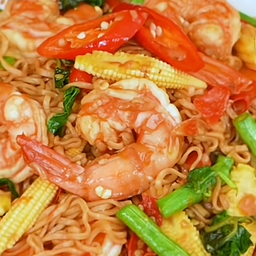 ผัดมาม่าขี้เมาทะเล