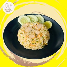 ข้าวผัดฮอทดอก