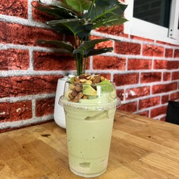 อโวคาโดโยเกิร์ตปั่น