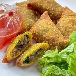 เกี๊ยวทอดที่มีไส้