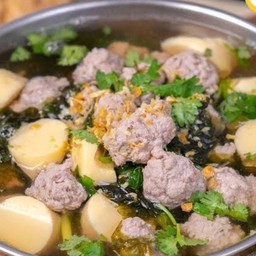 ต้มจืดเต้าหู้สาหร่ายหมูสับ