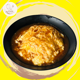 ข้าวไข่ข้นกะเพราไข่ปลาหมึก