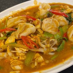 หมึกผัดไข่เค็ม