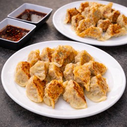 ชุดอิ่มกับเพื่อน 30 ชิ้น (คุ้มสุดในร้าน)