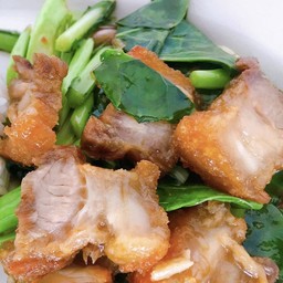 Crispy Pork Kale (With)