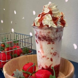 Wa'n.s (หวาน) fruit Cafe ทุ่งสง