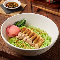 บะหมี่แห้งหมูกรอบ