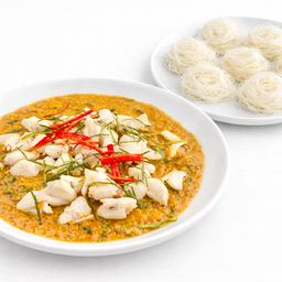 แกงคั่วปู ใบชะพลู เส้นหมี่ลวก