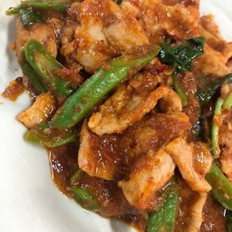 Stir Fried Red Curry Paste