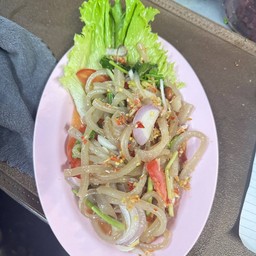 ยำหนังหมู