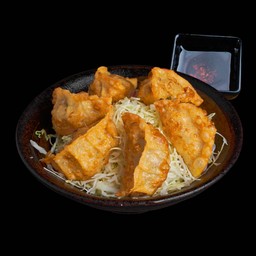 เกี๊ยวซ่าไส้หมู