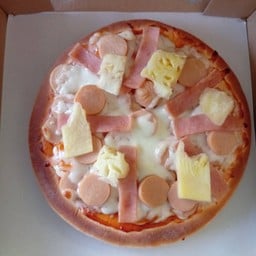 ลิสาโอเคพิซซ่า พิซซ่าหน้าบ้าน ติดโลตัสคลังอาวุธ