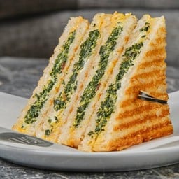 เคลไข่โทสตี้