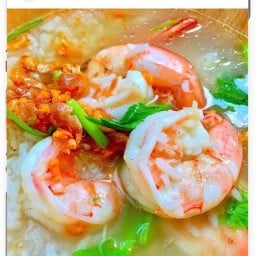 ตามใจสั่ง ประตูชัย