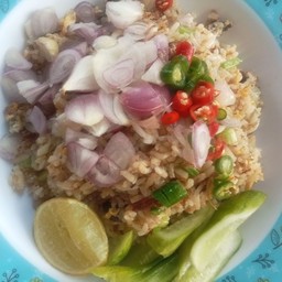 ข้าวผัดปลาเค็ม