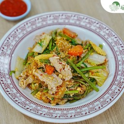 ปันปัน อาหารตามสั่ง ตลาดสี่แยกบางนา