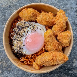 ซัมยังราเมงแห้งรสเผ็ด/ไข่ลาวา/หมูทอดกรอบ