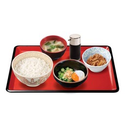 ชุดอาหารเช้าโอคุระและเนื้อมินิ