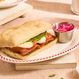 CS2 Prosciutto n Cheese เชียบัตตาพาร์ม่าแฮม