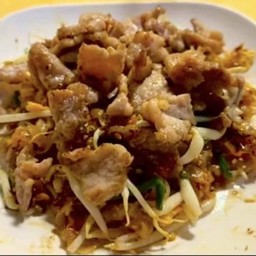 ผัดไทยวุ้นเส้นหมูชิ้น