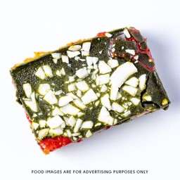 Matcha Berry Brownie