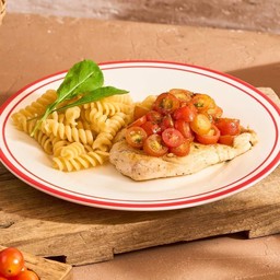 CP2 Chicken & Pasta อกไก่ย่างกับพาสต้า