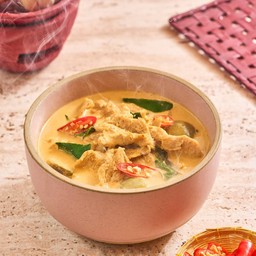 TH10 Red Curry แกงเผ็ด