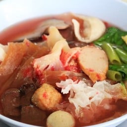 ก๋วยเตี๋ยวบนเนิน อาหารตามสั่ง ก๋วยเตี๋ยวบนเนิน อาหารตามสั่ง
