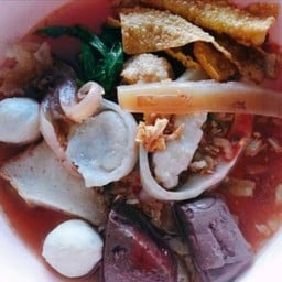 เกาเหลา เย็นตาโฟ