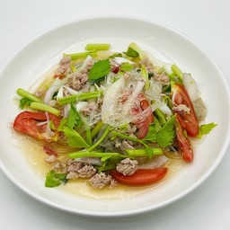 ยำวุ้นเส้นหมูสับ