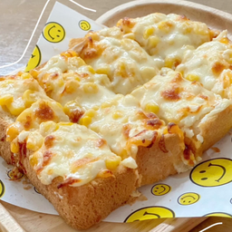 ปังข้าวโพดอบชีส