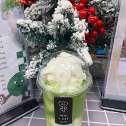 ชาเขียวมะพร้าวนมสดปั่น