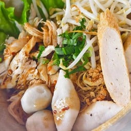 หมี่ไก่ฉีก