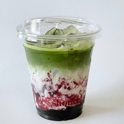 Matcha blueberry latte