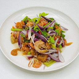 ยำกุ้งแห้ง