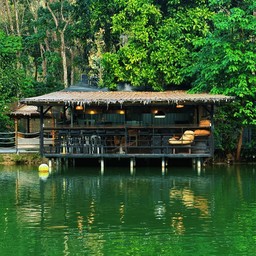 LOB MHUM PATONG CAFE AND RESTAURANT Sea Sky Cafe'