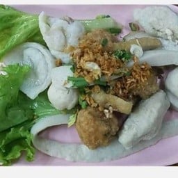 ลูกชิ้นรวมลวกจิ้ม