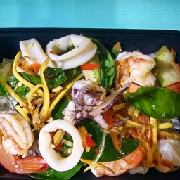 ผัดฉ่าทะเล