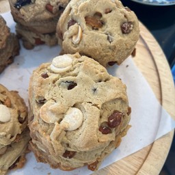 White chocolate and Nuts Soft cookie (homemade)