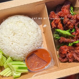 ข้าวเนื้อแดดเดียวทอด [EM]