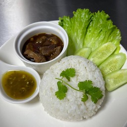 ข้าวหมูตุ๋น